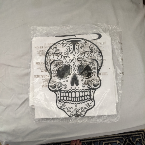 5 New T-Shirts for $25   5 for $25 - Picture 3 of 5